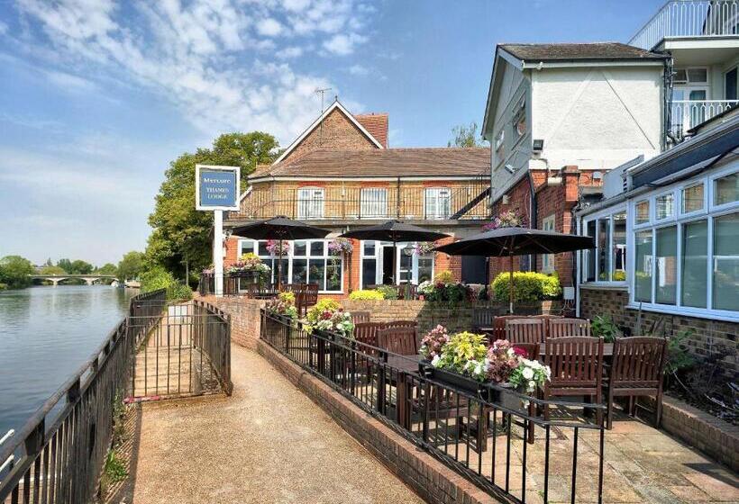 酒店 Mercure London Stainesuponthames