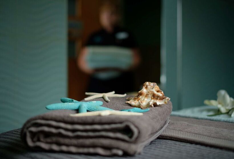 Moor Hall Hotel, Bw Premier Collection