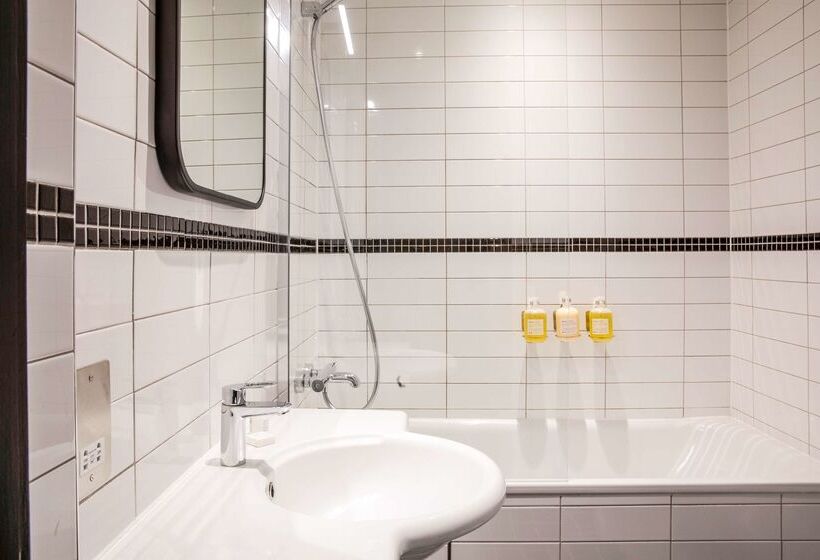 هتل Numa London Bloomsbury