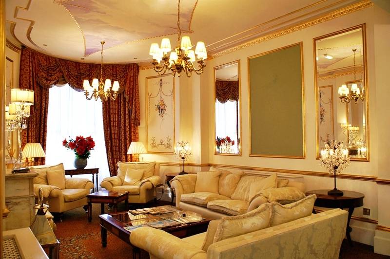 هتل The Colonnade