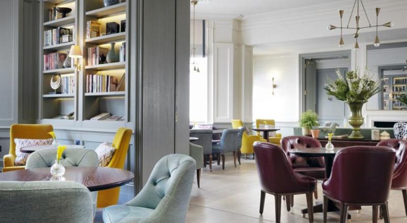 هتل The Kensington