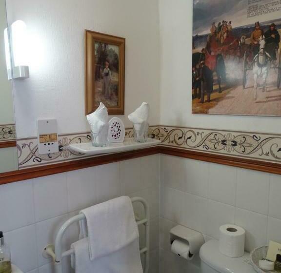 Отель The Lansdowne