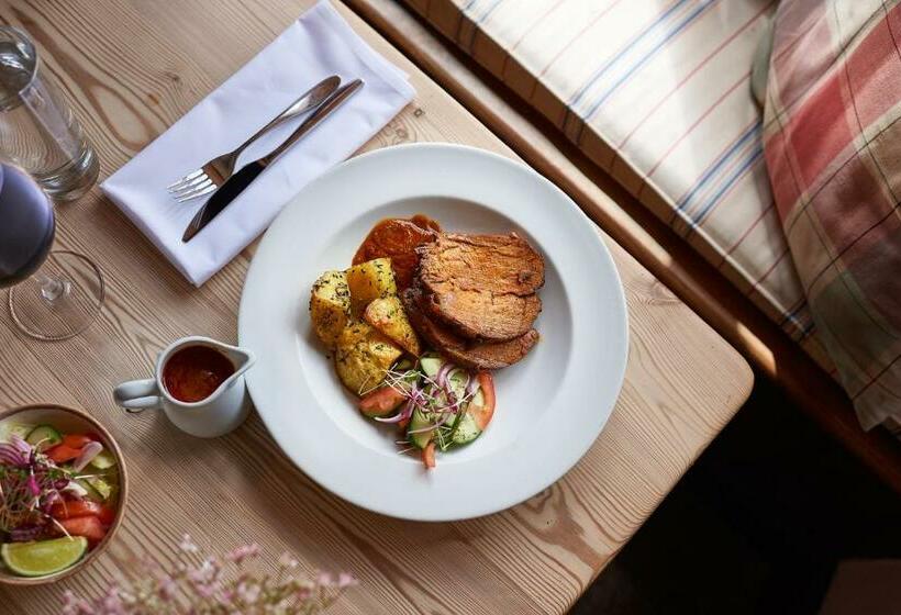 호텔 The Marquess Of Exeter