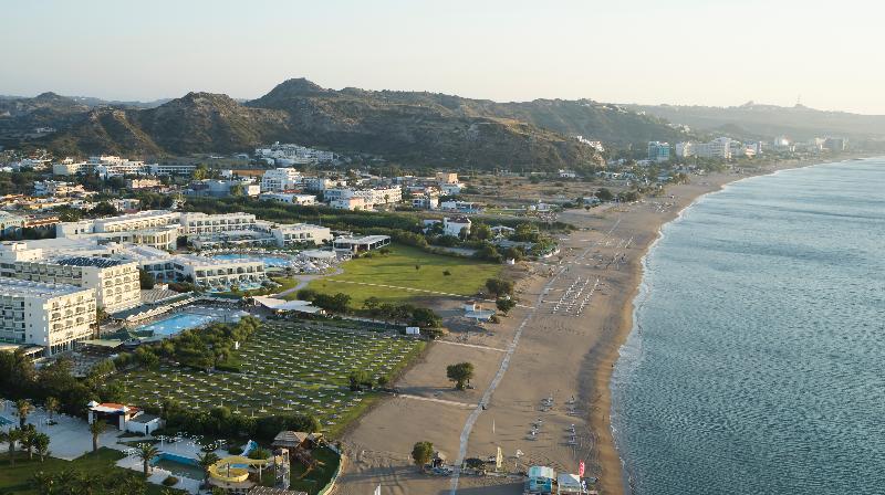 هتل Apollo Beach