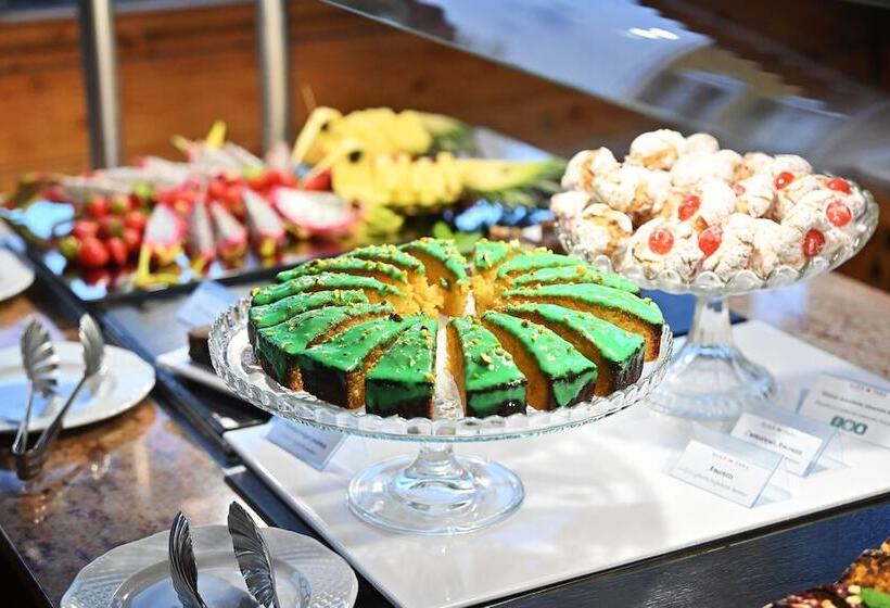 ホテル Eger & Park