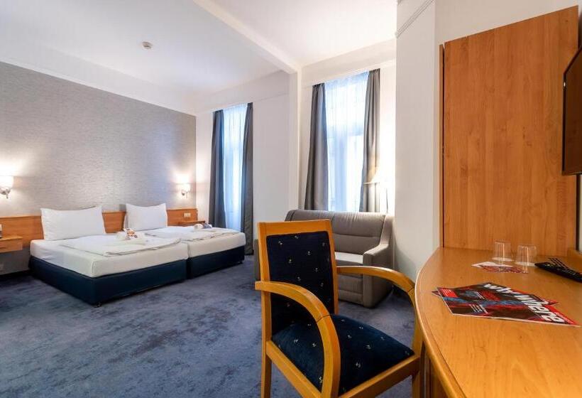 فندق Golden Park Budapest