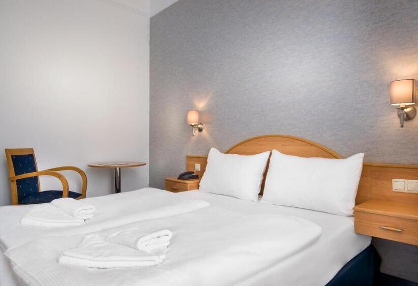 فندق Golden Park Budapest