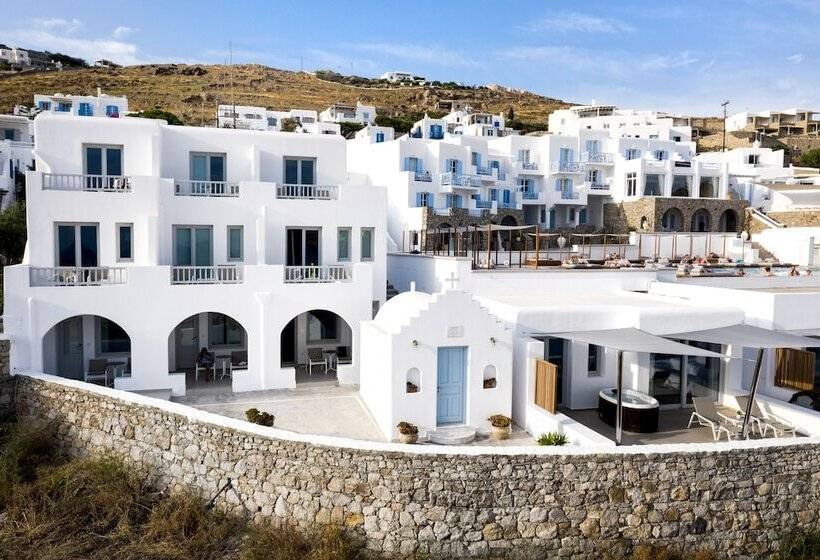 هتل Manoula S Beach Mykonos Resort