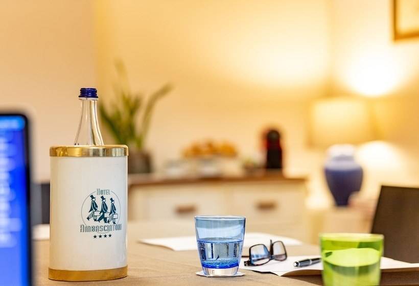 ホテル Ambasciatori