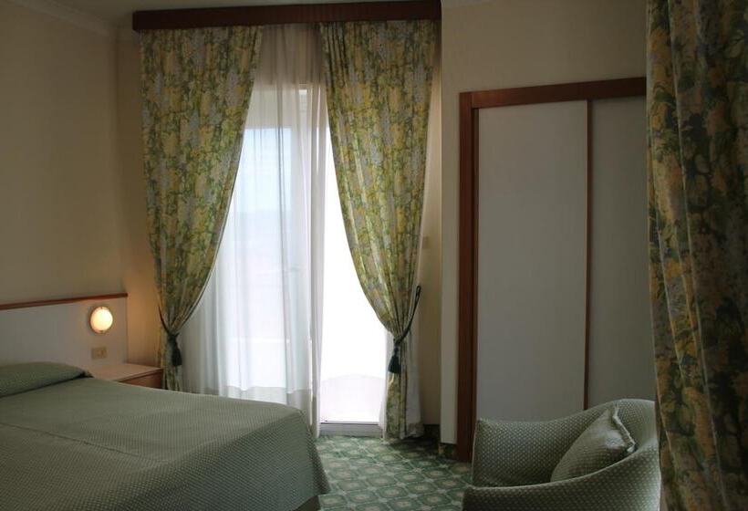 호텔 Europa & Concordia