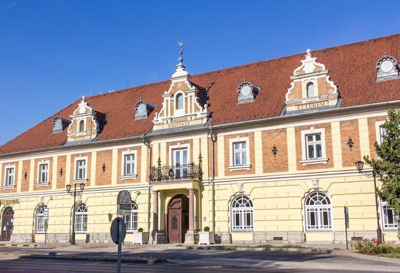 فندق Kristály Imperial