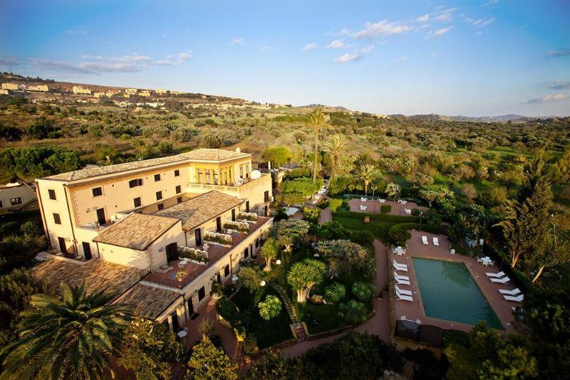 هتل Villa Athena Resort