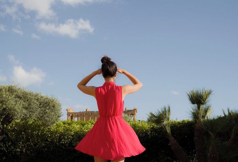 هتل Villa Athena Resort