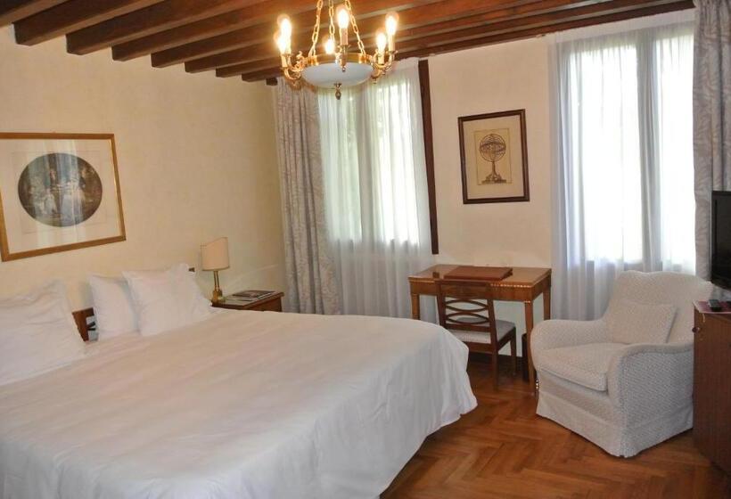 هتل Villa Cipriani