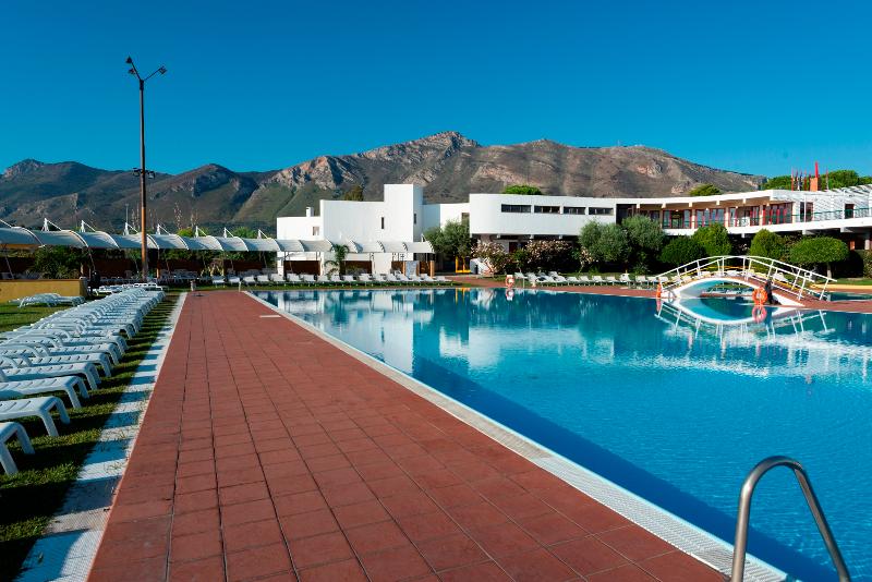 Курорт Torre Normanna