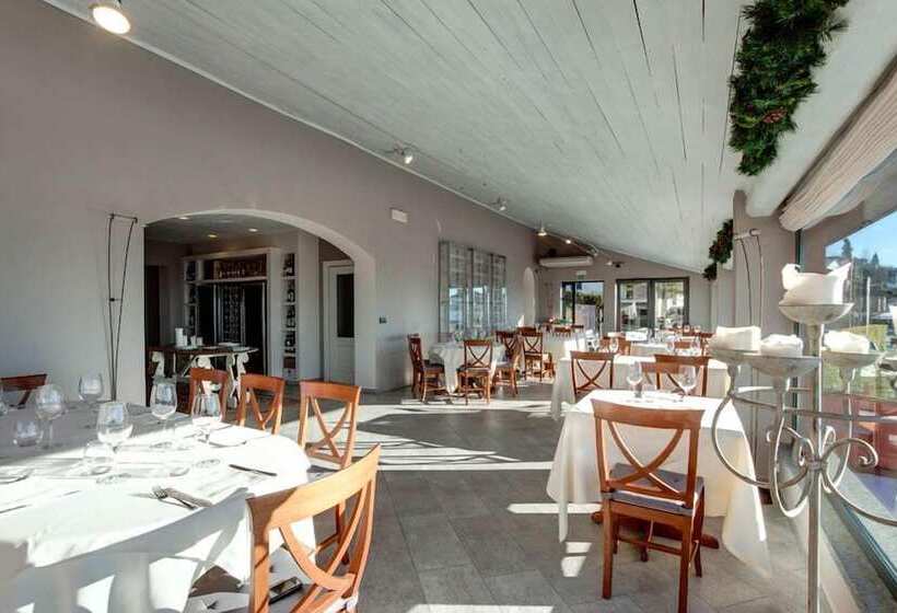 فندق Albergo Ristorante Ai Tardì