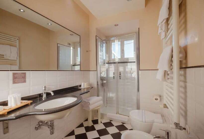 فندق Bosone Palace