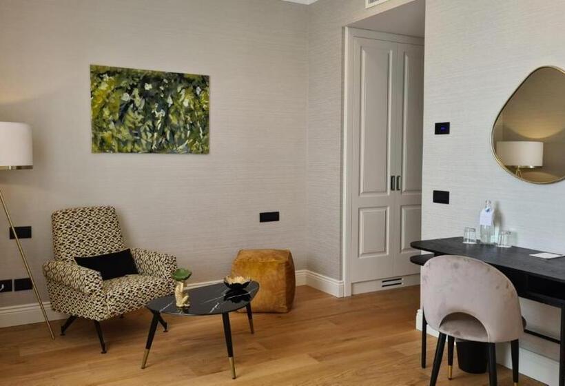 فندق Jolly Charme Suite