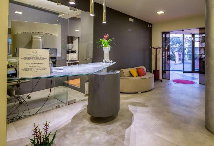 La Villa   Sure Hotel Collection By Best Western
