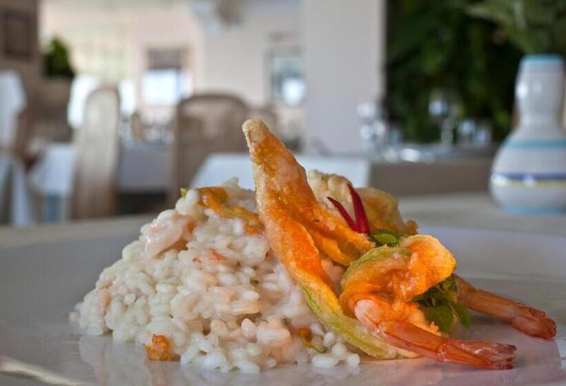 هتل Le Querce Resort Sea Thermae & Spa