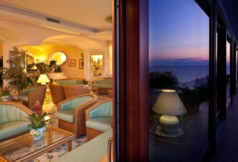 هتل Le Querce Resort Sea Thermae & Spa