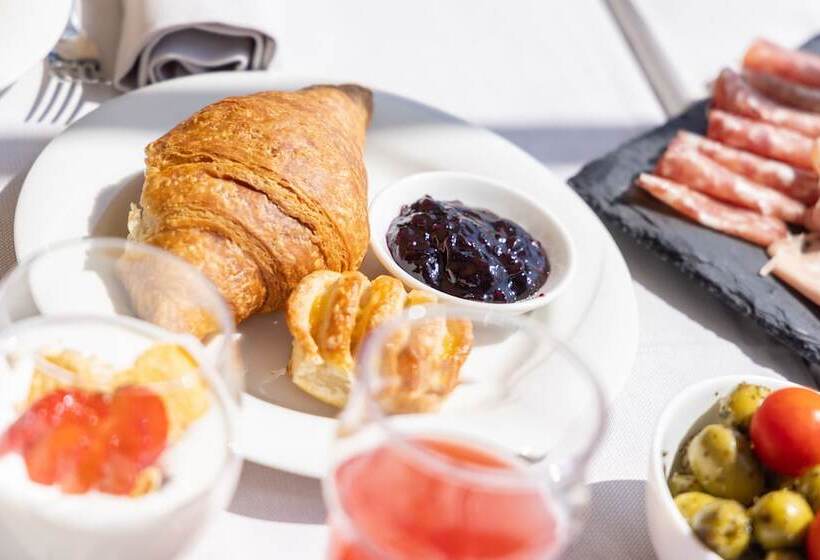 בית מלון כפרי Meandro   Lake View