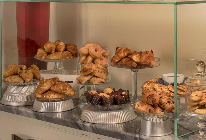 ホテル NH Collection Firenze Porta Rossa