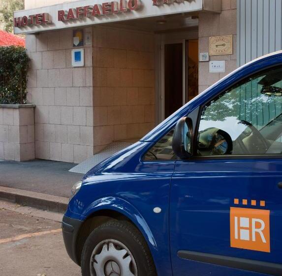 هتل Raffaello