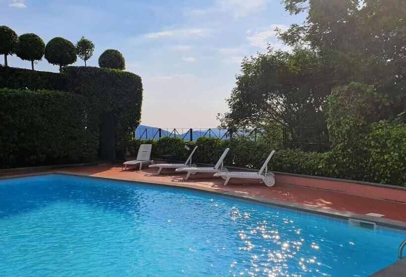 ホテル Relais I Due Roccoli