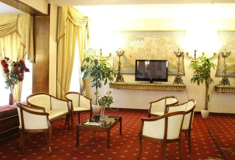 בית מלון כפרי Grand  Hermitage