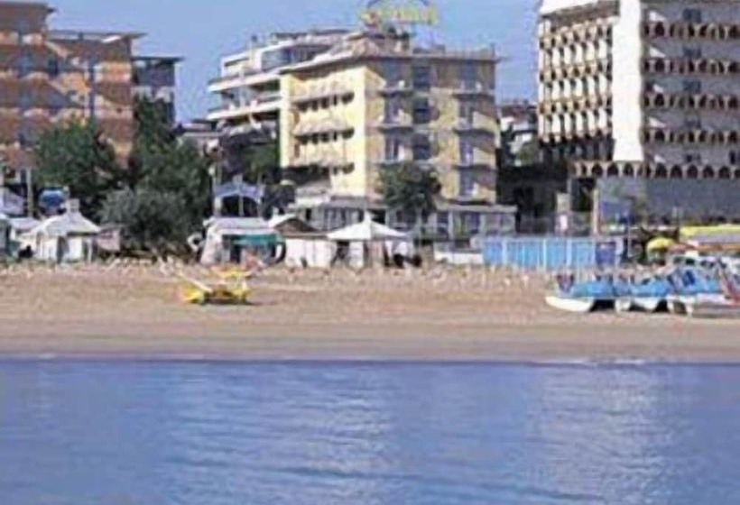 هتل Ambra