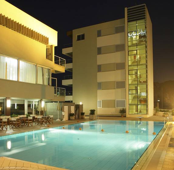 هتل Ascot & Spa