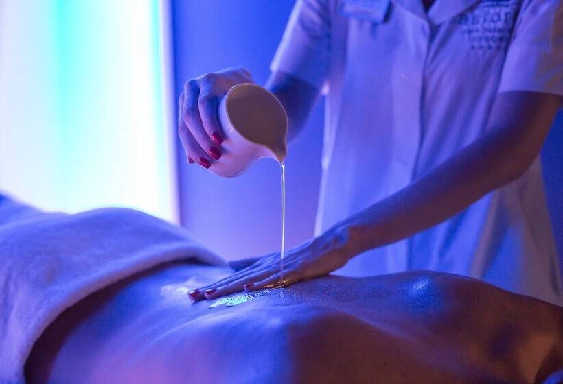 هتل Astoria Resort