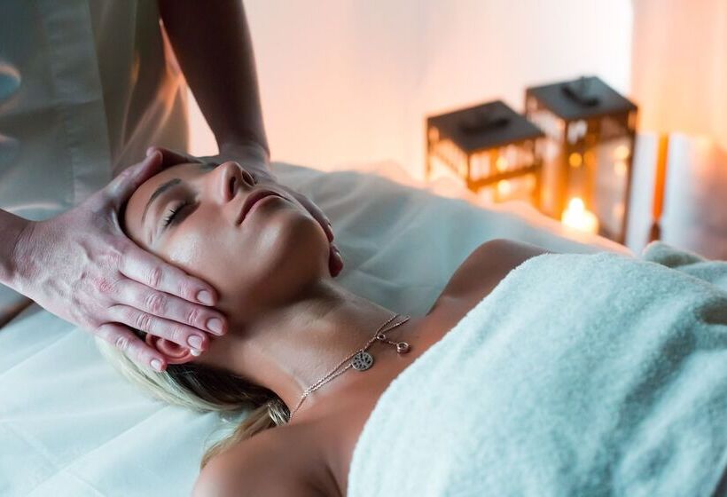 هتل Astoria Resort