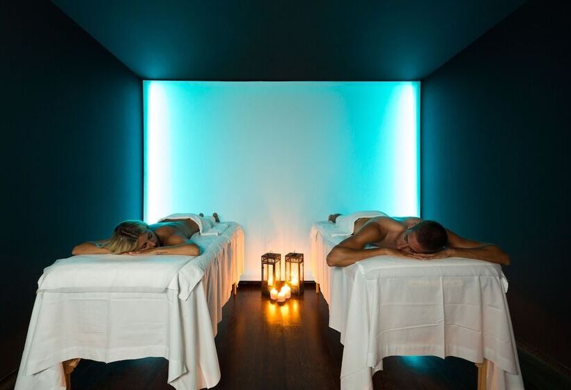 هتل Astoria Resort