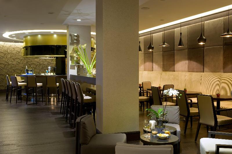 هتل Crowne Plaza Rome St. Peter S, An Ihg