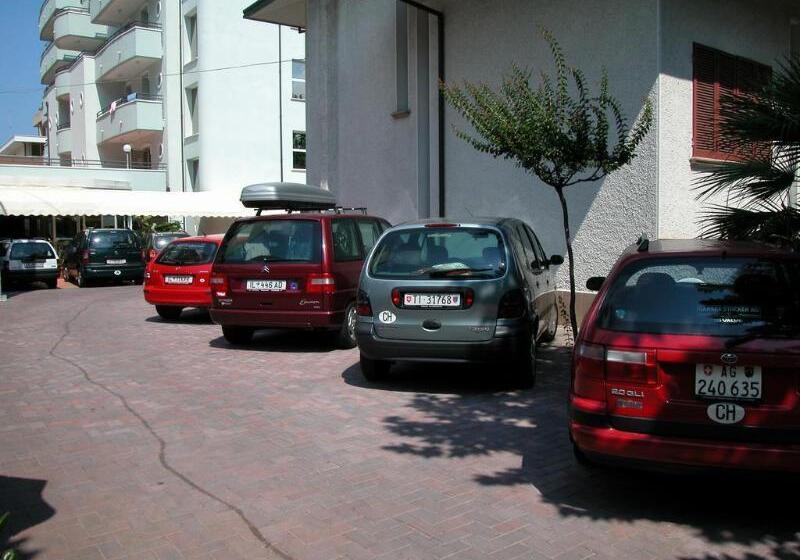 Dasamo Hotel   Dada Hotels
