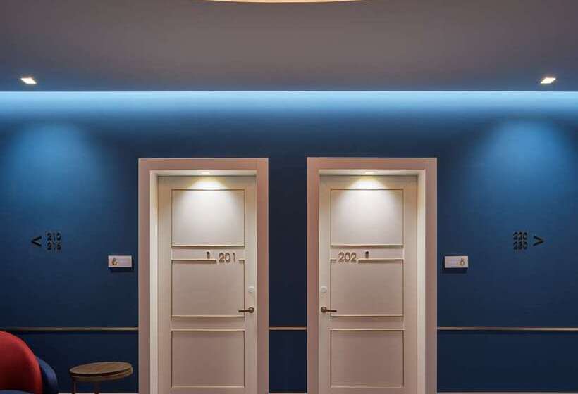 هتل De Bonart Naples   Curio Collection By Hilton