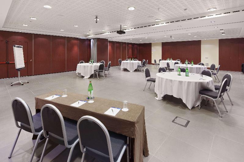 בית מלון כפרי NH Collection Roma Centro