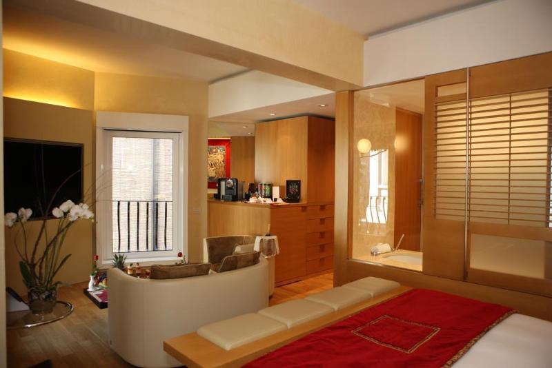 Bio Hotel Raphael   Relais & Châteaux