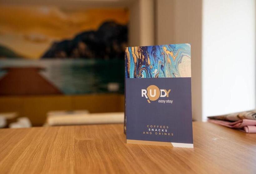 هتل Rudy