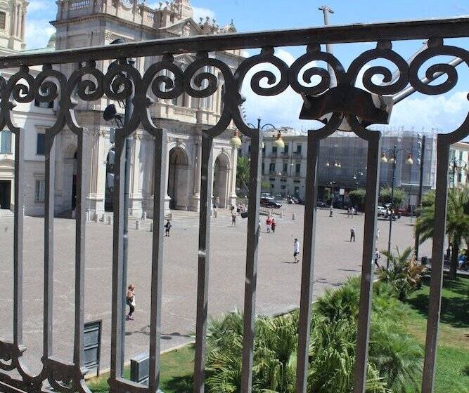 هتل Santuario Pompei