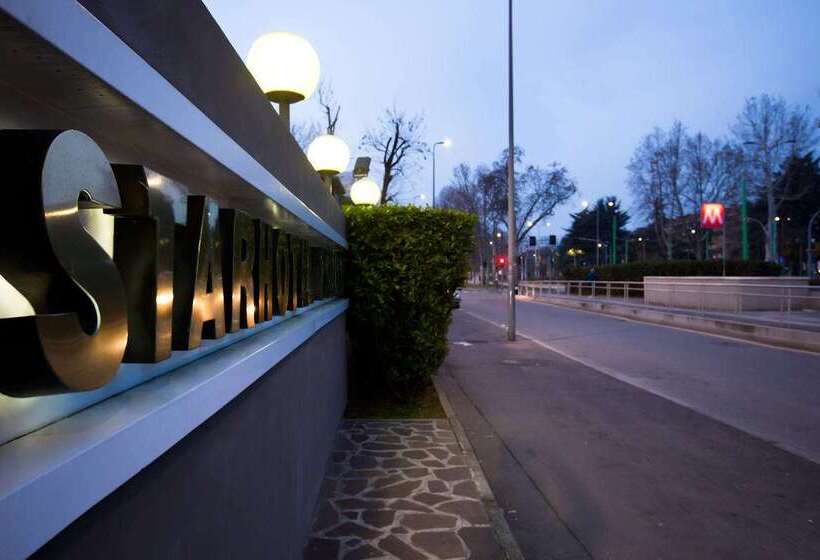 Starhotels Tourist