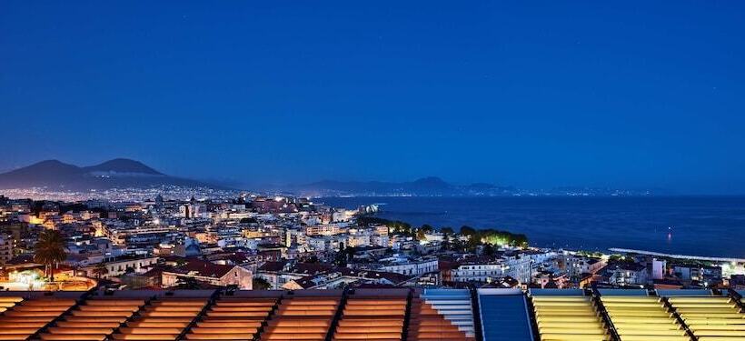 هتل De Bonart Naples   Curio Collection By Hilton