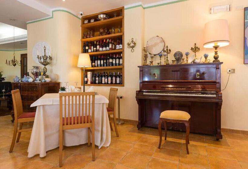هتل Villa Rita