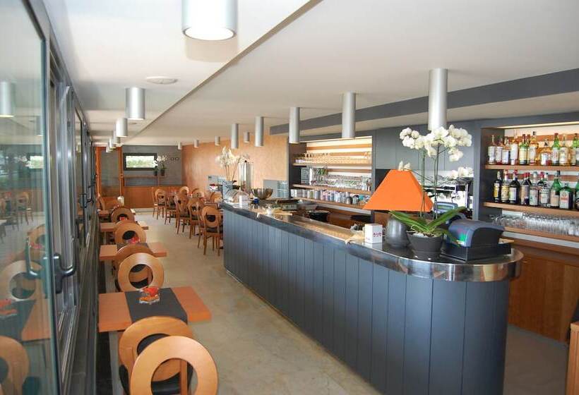 هتل Albergo Celeste