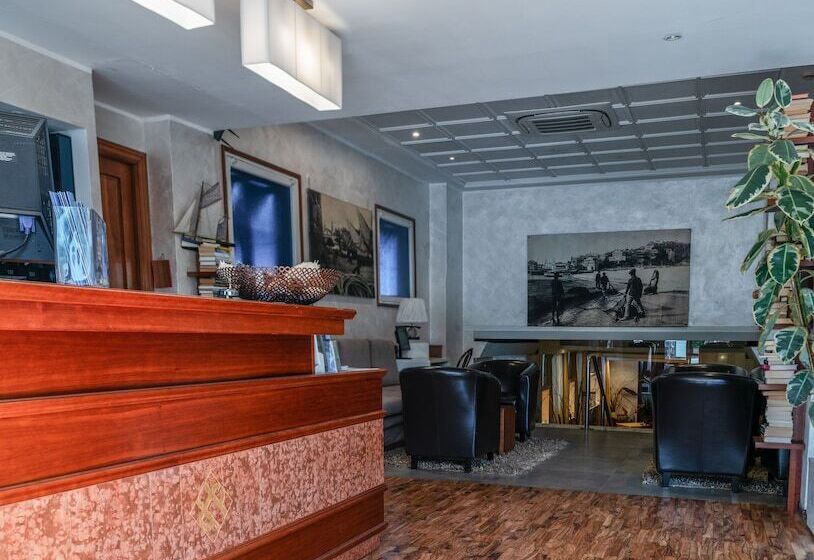 هتل Albergo Celeste