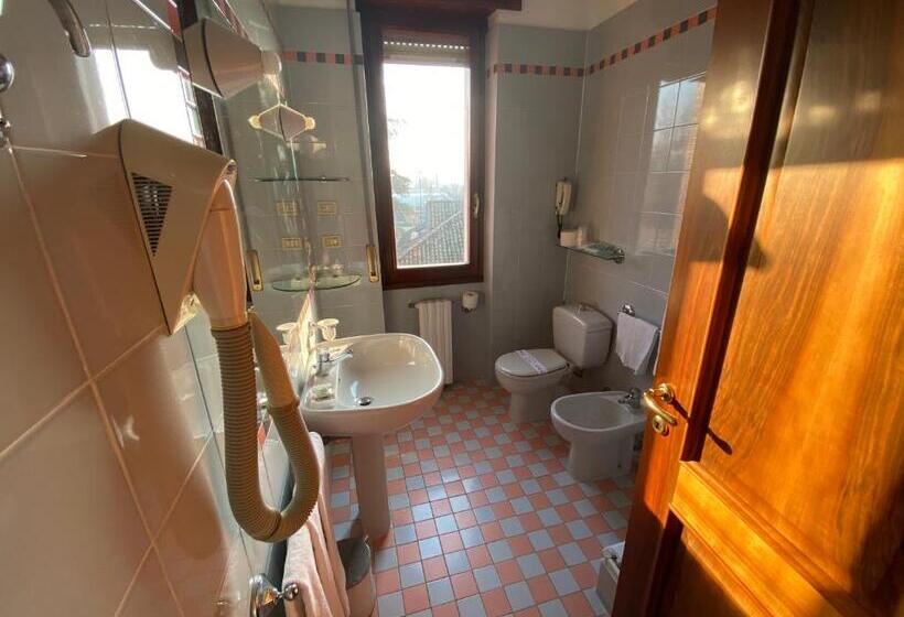 酒店 Albergo Cerchi