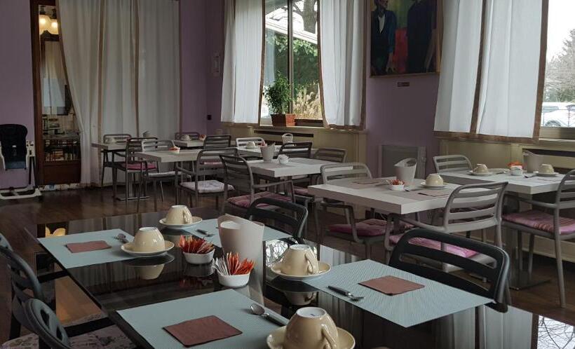 Otel Albergo Cerchi