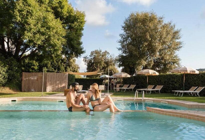 فندق Antico Casale Di Scansano Resort